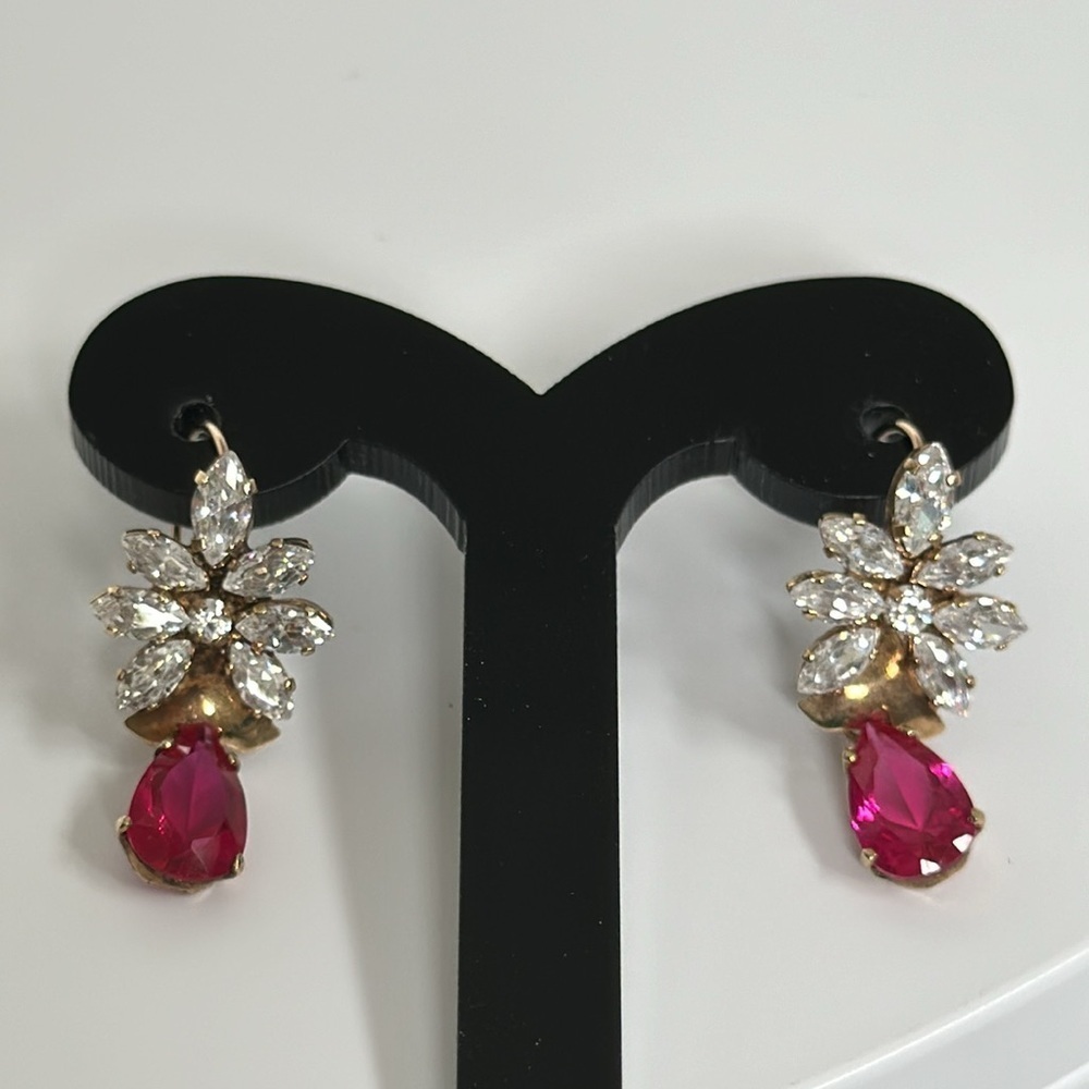 Gold Floral Drop Earrings with Pink Teardrop Stones